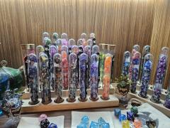 是什么本又有做题又有博弈，是什么本又有同性友谊又有多角关系（