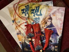 喜欢《落书》直接冲就行,联动设计不错,好哭程度更甚前作
“
