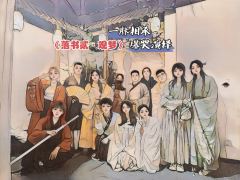 喜欢《落书》直接冲就行,联动设计不错,好哭程度更甚前作
“