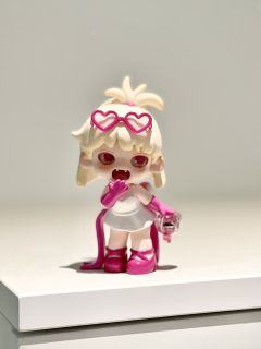 这位女明星实物比图片好看太多了，看图第一喜欢依赖，第二喜欢失