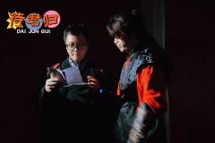 十分癫零分爱的欢乐乐子本。
待君?只有蠢货才会一直等。。。