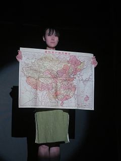 补课山岗，阿三家的投影屏和沙发真的很容易让人代入和沉浸啊。如