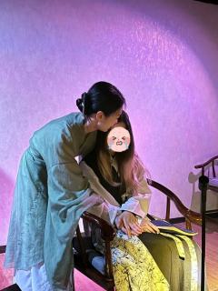 先说出爱意的人会输。
求之不得的人会输。
🏠店铺:浮世绘