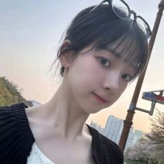 柳智敏的头像～
知珉太美了！不愧是五颜一
蛇系美人(✪ω✪)