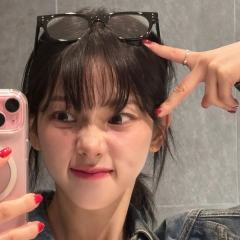 柳智敏的头像～
知珉太美了！不愧是五颜一
蛇系美人(✪ω✪)