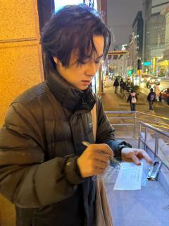 看完之后我在心中感叹,难怪它这么受欢迎🔥环境式驻演音乐剧《