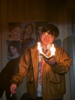 “程走柳，你厉害，你玩我，跟xx玩狗一样”

——————演