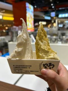 能超越黑日的果然只有黑日。
最幸福的生日果然只能在沪海。