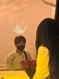“你知道什么是对跖点吗?”
“安安,今天是12月31日的晚安
