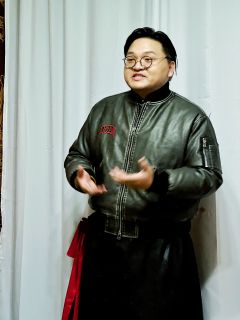 悠悠寸草心文笔很好，很多地方有点像散文诗，是个非常温馨感人的