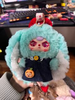 有没有老师帮我看一下这几个值什么价格
娃三岁马卡龙小兔兔二代