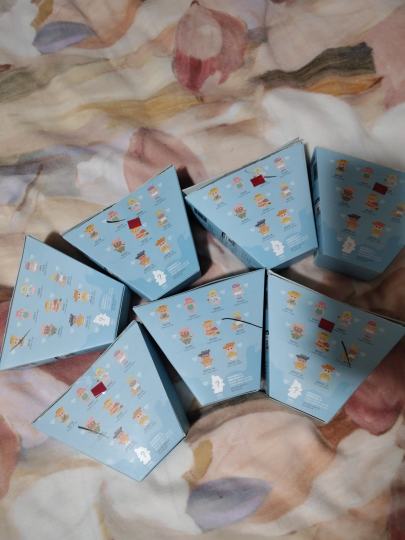 哭死买盲盒抽了一堆雷😓怎么就突然喜欢上这胖妞了呢！当初没看上的时候还抽了个白妞节奏立马就低价卖了😂
