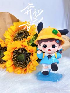 背上小书包去春游咯～