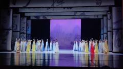 来昆山看舞剧《李白》龙年封箱啦！
作为base上海的观剧人第