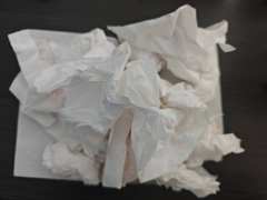 你是照耀着我的暖阳，可我只是微弱的晨曦，无法给予你温热了。
