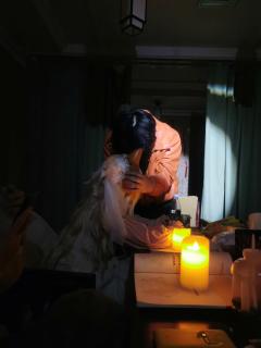 流氓到一级,照样有人跪,有人喊万岁
敬万人攸仰的流氓和拒绝赦