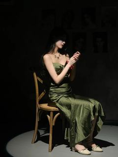2025年绝对的神,在打过众多情感本中一跃成为top0
羌,