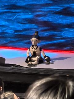 剧场:上剧场(美罗城五楼)
时长:约165分钟
-
一轮集了