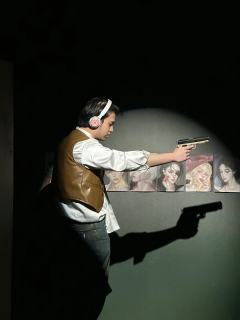 富家私生、双强恋爱，跳一场台风中的华尔兹

体验时长：8h
