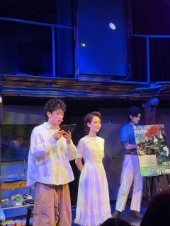 五位演员的表演堪称精湛，代入感极强，尤其令人瞩目的是饰演松本