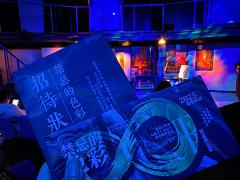 禁忌的色彩丨二刷才会注意到的一些细节
去年9月我曾初次观赏