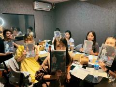 「人间梦一场，生死不可量，
    弥留间回望，须臾划阴阳」