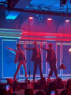 今晚来看桑塔露琪亚,被三位帅气💥💥小哥的歌声迷倒了!不仅