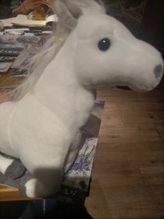 【无剧透】
确值得推荐的2025年新作，口碑名副其实。


