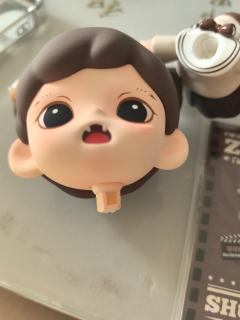 刚接触这个，我想问一下这个是正的吗？我看其他能扯下来的都是实