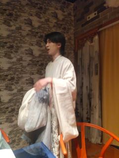 最近的几个春，似乎都不是特别的好。
未逢春时这个剧本本身也就