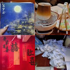 “蒲公英和萱草是最好的朋友，蒲公英可以远行的时候，萱草就落幕