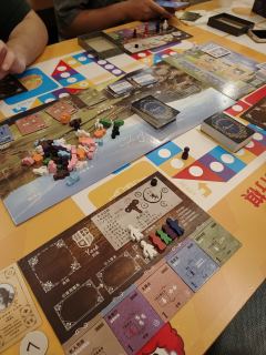 上流社会都这么乱的吗——《开银趴（不是）》
——《庄园迷情》