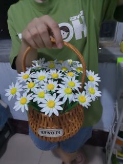 永生花小雏菊
超轻粘土加树脂土混合制作，纯手工