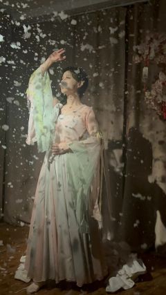 她是杭州毫无争议的“明星DM”;
她是我心目中毫无短板的全能