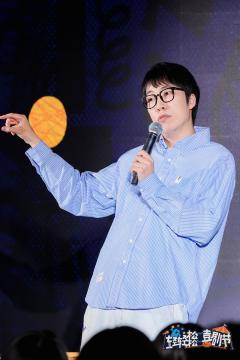 🗓️ 童漠男专场脱口秀《寻找王医生》上海站首演
✨ 今晚，