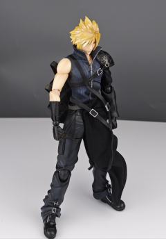 把玩小心，部分配件有断裂风险，比如剑柄和摩托车踏板