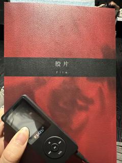 【—你的癫狂，给了我这个虚无的人，一个癫狂的核心。】
【—我