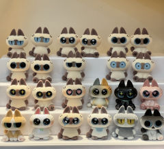 有点不太理解，拍的散盒异色款都凑齐了，为什么普款没齐？是搭配