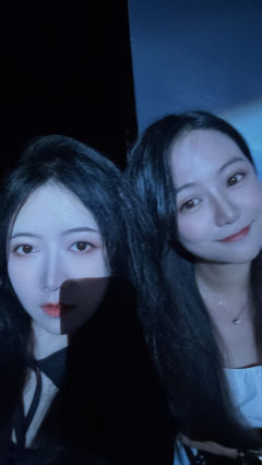 【如果长夜无明,如果白昼落尽。我在爱里覆灭,亦在爱里重生】