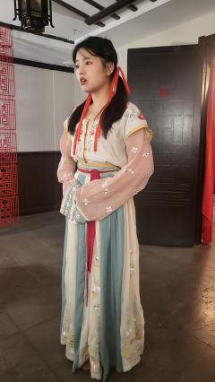 莫慌第一女鬼——野良！撕本重开的《野九娘》从不会让人失望！
