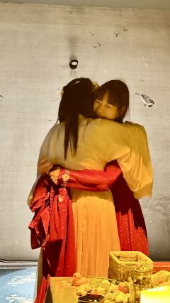 要死，也要死在自己英勇的抉择里
“莲城郡主永远会做正确的事”