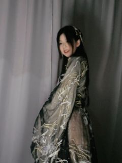 
『长岁灯』 —— 阁下吃瓜狼

🎬DM&演职人员🎞
阿