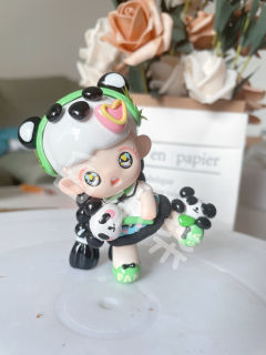 倒倒改娃小熊猫