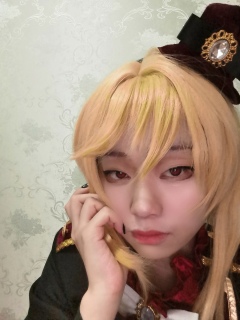 老旧的自动人偶。