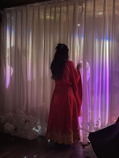 “南墙再撞,诸位苦主如今可明白这南墙为何而筑?”
因为是玩