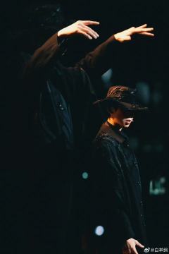 人间失格三场卡司排序（纯主观）

23.9.5 太宰治-刘令