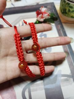 “石榴花开，好事长留。”
体验剧本：《灯影里的乌有乡》
体验