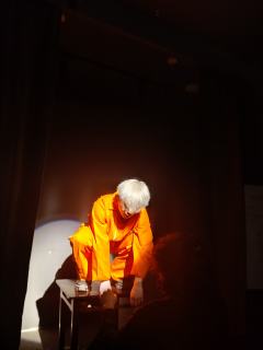 这是一场“疯马秀”！
📖剧本类型：互动演绎 还原 科幻
�