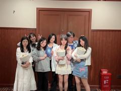 “别人种小麦🌾，我种玫瑰🌹，我会饿死，但浪漫不死！”

