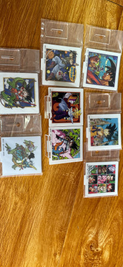 这个亚克力牌算是非手办小赏里比较好的了，比毛巾画板那种好得多